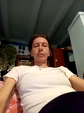 Tania9876 online show from May 11, 8:17 pm