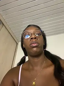 GaiaFiore online show from April 18, 10:29 am