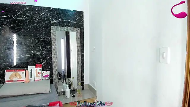 Estefa Stealth online show from March 28, 8:41 pm