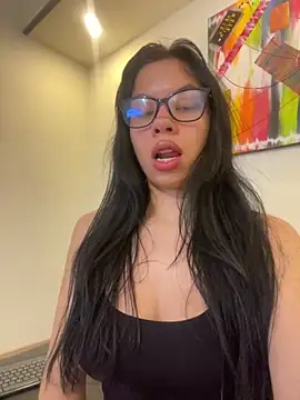 Queen Chanel XXX online show from April 3, 8:18 pm