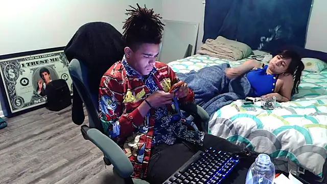 Blackigirl online show from March 21, 9:47 am