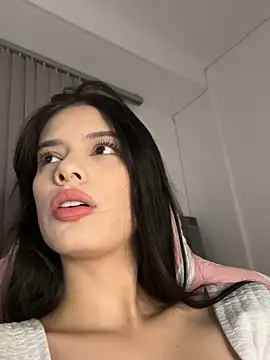 Valen Gia online show from March 22, 1:11 am