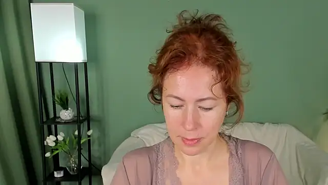 LeticiaRomano online show from July 10, 4:02 am