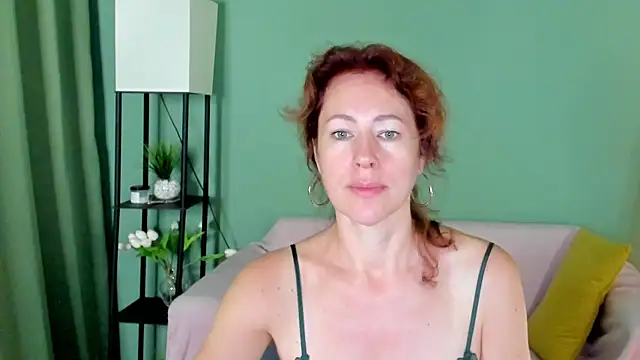 LeticiaRomano online show from July 30, 4:02 am
