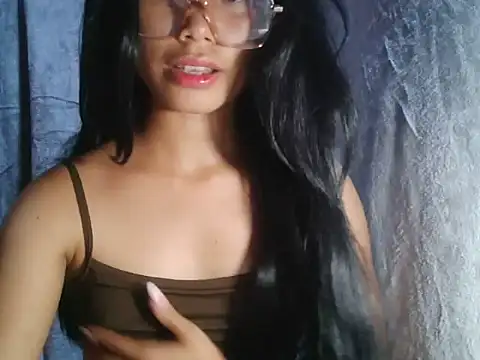 SweetFuntastic18 online show from April 10, 9:04 am