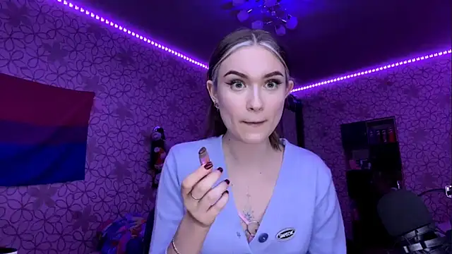 Alyssa Thornwod online show from March 12, 2:42 pm