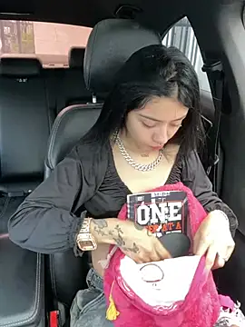 afrodita pinkk online show from March 19, 3:49 pm