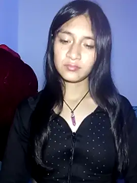KarolaMendez online show from June 17, 12:12 am