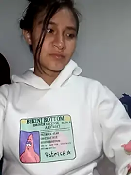 KarolaMendez online show from July 3, 1:44 am