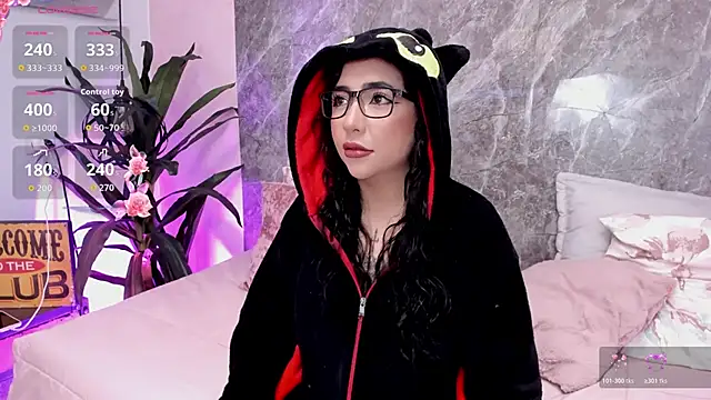 Megan Stein online show from March 27, 7:36 pm