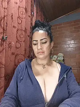 Alexandrina online show from February 19, 11:03 pm