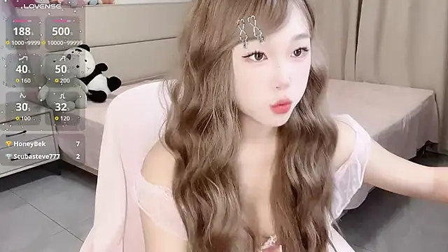 Sisi-000 online show from June 5, 2:56 pm