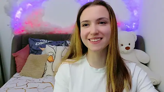 LeenMoonie online show from May 14, 8:03 pm