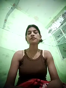 nidhiyadav00 online show from March 24, 7:19 pm