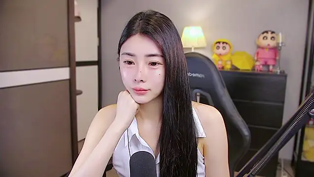 XiaoYuBao- online show from April 18, 3:58 pm