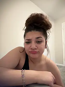 treasurebabii online show from March 21, 8:19 am