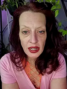 PurpleBunnyxo online show from April 19, 4:18 pm