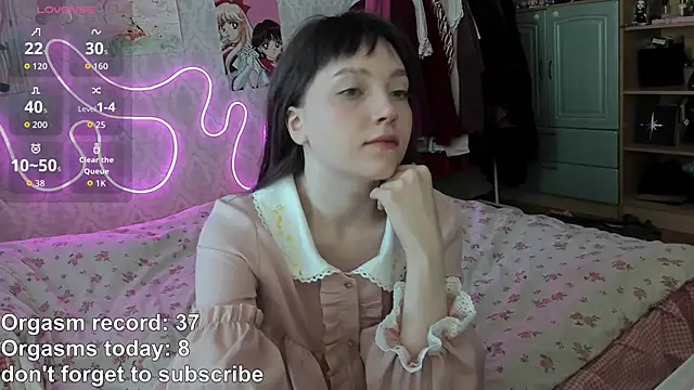 RileyNymph online show from April 22, 3:14 am