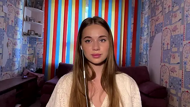 Miss Blessnyth online show from August 5, 9:15 am