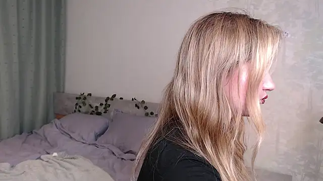 Melany crazyyy online show from April 26, 9:12 pm