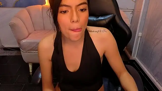  Charlottee b online show from July 16, 8:13 pm