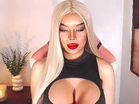 Zandralopez online show from March 26, 5:04 pm