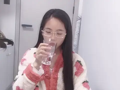 MIAOMIAO-666 online show from April 2, 10:02 am