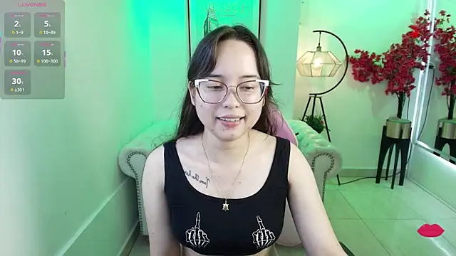 Shady bug online show from April 30, 8:25 pm