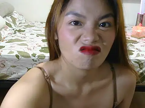 Amaiaaah online show from April 14, 6:19 pm