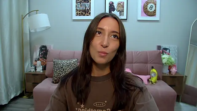DanaRoges online show from July 1, 6:13 am