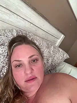 1SexyQueen online show from June 13, 1:19 pm