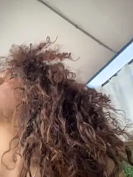 CurlyOopsieXXX online show from June 25, 9:27 pm