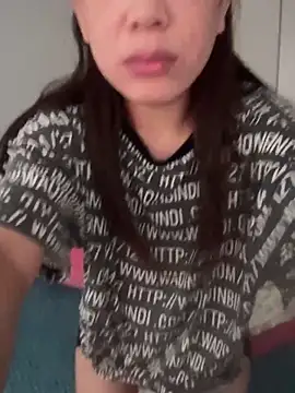 caomeibobo online show from March 26, 8:49 am