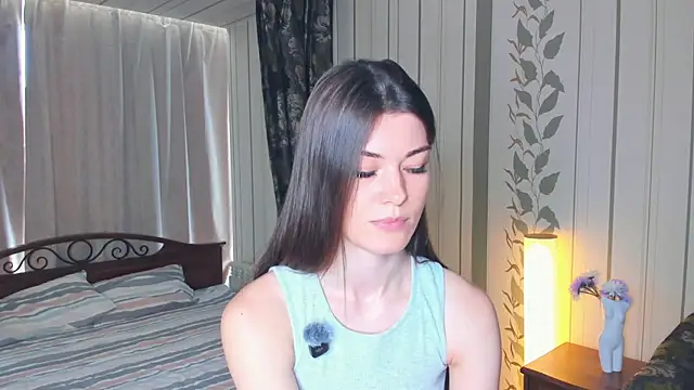 JulissaLipoma online show from July 10, 7:42 am