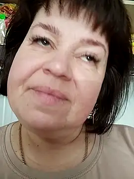 ViktoriaToytor55 online show from May 8, 1:14 pm