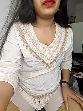 Ishika baby  online show from April 16, 9:03 pm
