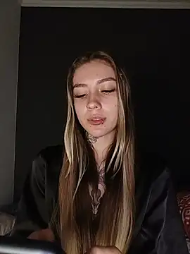 alyssa 22 online show from July 8, 4:14 am