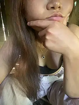 Emmi cute9x online show from July 13, 3:18 am