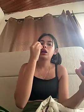 evelyn ks online show from March 30, 5:45 pm