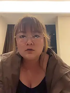 gracexiaoyunya online show from March 21, 1:27 pm