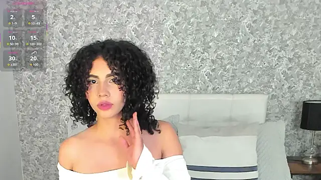 Amy 2905 online show from April 5, 8:19 pm