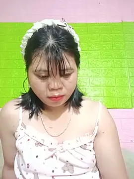 Dumi 009 online show from May 12, 4:13 pm