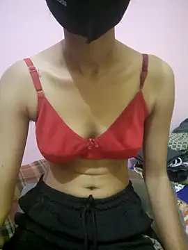 Curvy Amyra online show from March 26, 1:02 pm