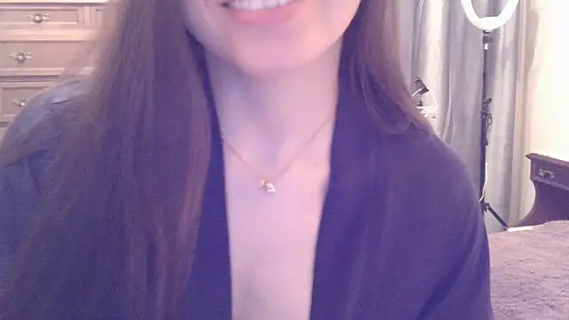 mery lou20252 online show from May 3, 9:23 am
