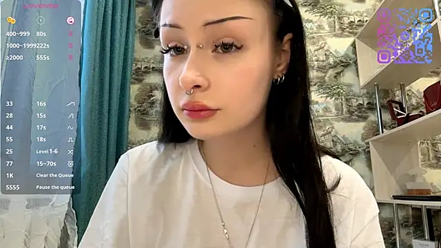 YoursinGoddes online show from May 11, 3:40 pm