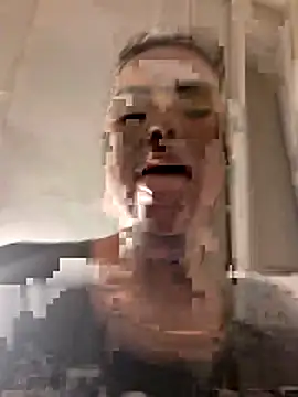 chiquitilla41 online show from April 7, 9:06 pm