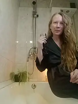 NicoleMiless online show from June 25, 8:10 pm