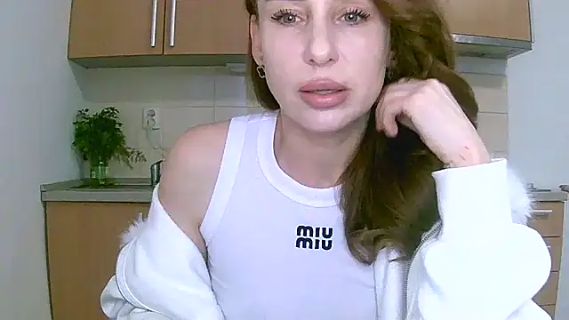 GlarysLoveressSx online show from April 24, 11:46 am