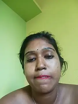 bannerjeesneha20 online show from May 14, 6:08 am