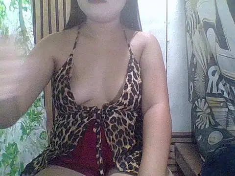 mae68902 online show from April 15, 1:22 pm